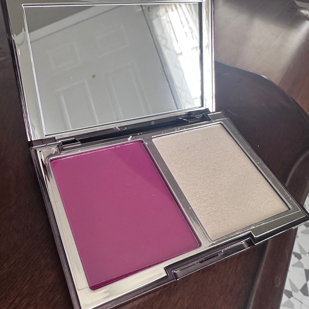 Wayne Goss The Weightless Veil Blush Palette – Vivid Azalea (Shocking / Pearl) - Picture 2 of 3